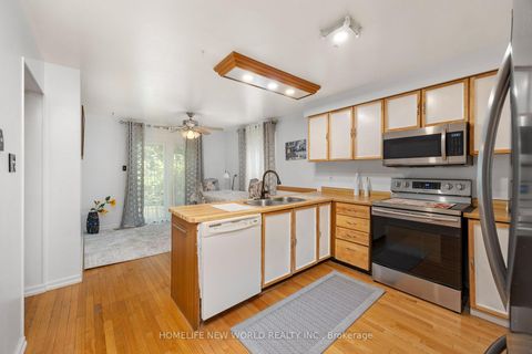 Photo 30 at 158 Murray Drive, Aurora Highlands, Aurora