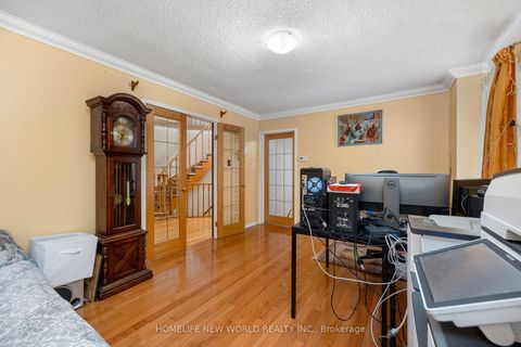 Photo 34 at 158 Murray Drive, Aurora Highlands, Aurora