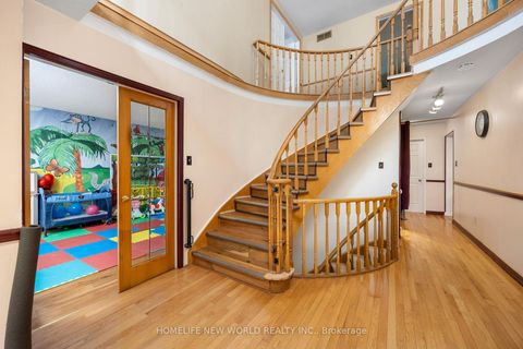 Photo 35 at 158 Murray Drive, Aurora Highlands, Aurora