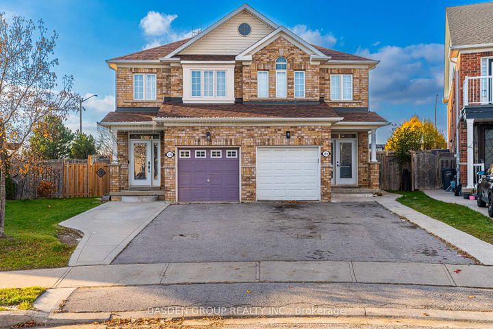 Photo 4 at 101 Eastview Gate, Bram East, Brampton