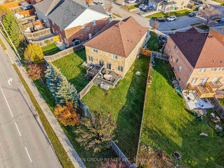 Photo 43 at 101 Eastview Gate, Bram East, Brampton
