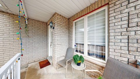 Photo 2 at 12 Launch Gate, Oak Ridges Lake Wilcox, Richmond Hill