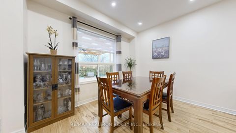 Photo 7 at 12 Launch Gate, Oak Ridges Lake Wilcox, Richmond Hill