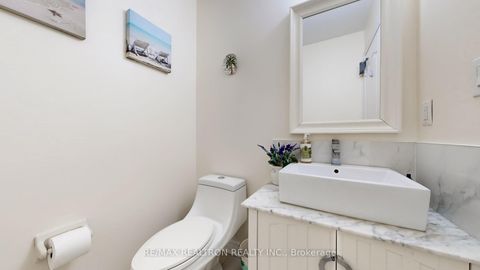 Photo 20 at 12 Launch Gate, Oak Ridges Lake Wilcox, Richmond Hill