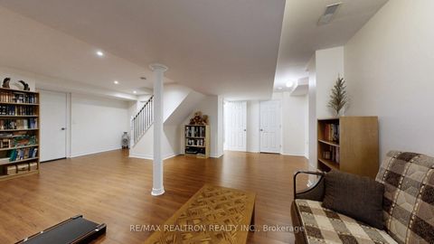 Photo 38 at 12 Launch Gate, Oak Ridges Lake Wilcox, Richmond Hill