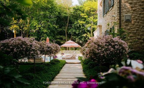 Photo 37 at 221 Forest Hill Road, Forest Hill South, Toronto