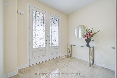 Photo 2 at 88 Roth Street, Rural Aurora, Aurora