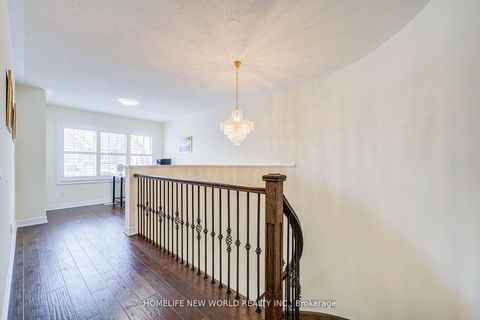 Photo 14 at 88 Roth Street, Rural Aurora, Aurora