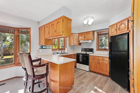 Photo 17 at 213 Jane Street, Stayner, Clearview