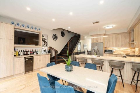 Photo 4 at 74 Dryden Way, Richview, Toronto