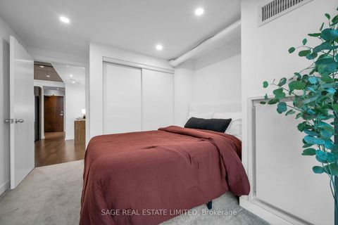 Photo 16 at 803 - 2 Fieldway Road, City Centre West, Toronto