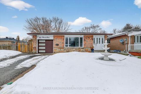 Photo 0 at 4 Grovenest Drive, Morningside, Toronto