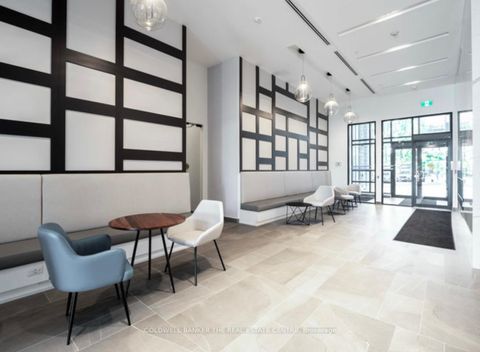 Photo 2 at 516 - 681 Yonge Street, Painswick South, Barrie