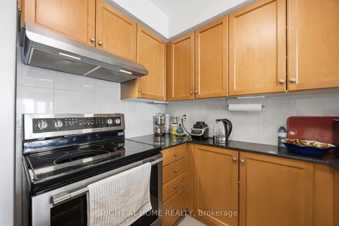 Photo 9 at 4106 - 210 Victoria Street, Yonge Corridor, Toronto