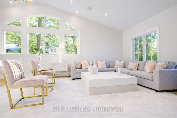 Photo 3 at 1310 Duncan Road, MO Morrison, Oakville