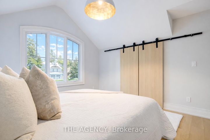 Photo 22 at 1310 Duncan Road, MO Morrison, Oakville