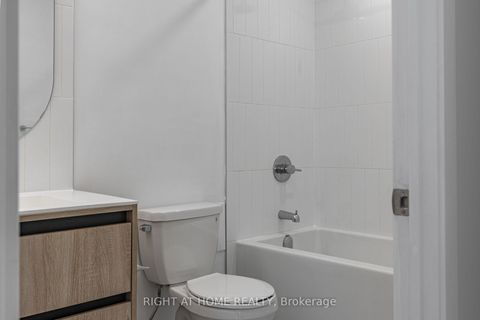 Photo 19 at 320 - 7950 Bathurst Street, Beverley Glen, Vaughan