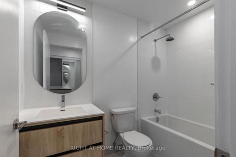 Photo 32 at 320 - 7950 Bathurst Street, Beverley Glen, Vaughan