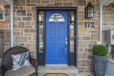 Photo 4 at 172 Matthew Boyd Crescent, Woodland Hill, Newmarket