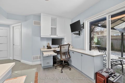 Photo 10 at 172 Matthew Boyd Crescent, Woodland Hill, Newmarket