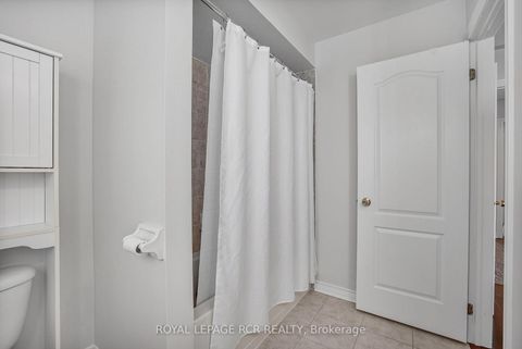 Photo 31 at 172 Matthew Boyd Crescent, Woodland Hill, Newmarket