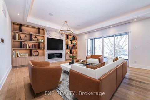 Photo 10 at 12 Canal Street, Keswick South, Georgina