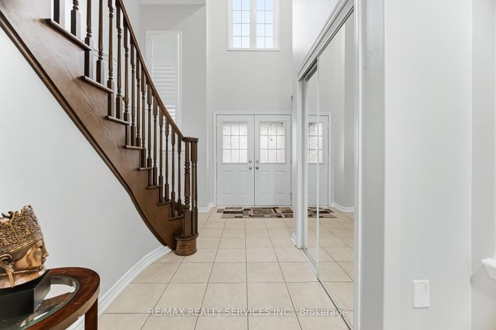 Photo 20 at 31 MIRACLE Trail, Northwest Brampton, Brampton