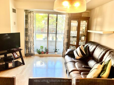 Photo 6 at 207 - 140 Bathurst Street, Niagara, Toronto