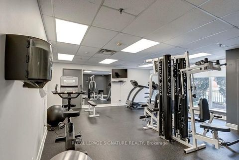 Photo 13 at 207 - 140 Bathurst Street, Niagara, Toronto