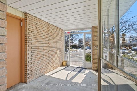 Photo 2 at 473 Paddington Crescent, Centennial, Oshawa