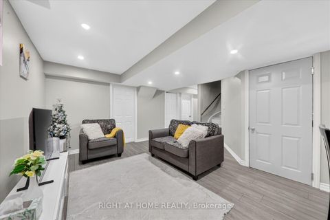 Photo 35 at 63 Henry Smith Avenue, Bowmanville, Clarington