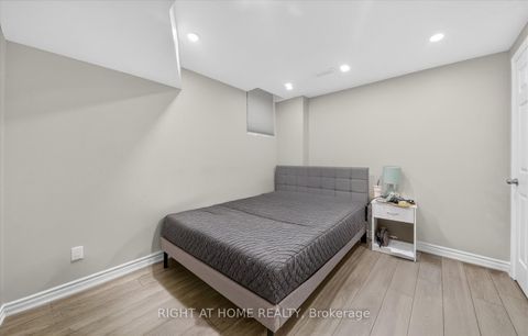 Photo 39 at 63 Henry Smith Avenue, Bowmanville, Clarington