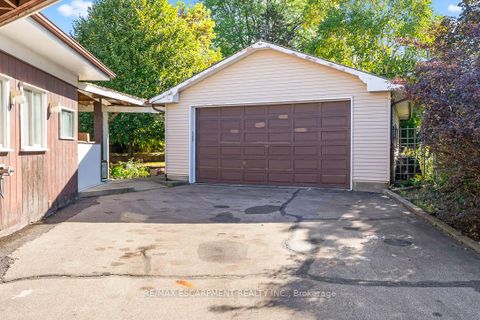 Photo 4 at 7 Delverton Place, Don Valley Village, Toronto