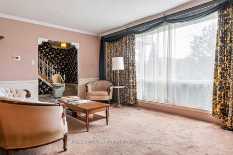 Photo 10 at 7 Delverton Place, Don Valley Village, Toronto