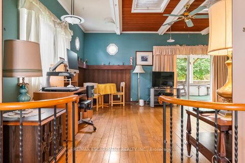 Photo 13 at 7 Delverton Place, Don Valley Village, Toronto