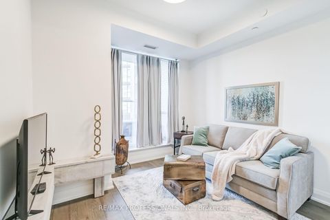 Photo 26 at 223 - 293 The Kingsway, Humber Valley, Toronto