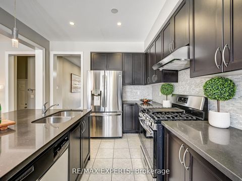 Photo 8 at 25 Killington Avenue, Kleinburg, Vaughan