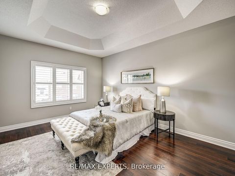 Photo 14 at 25 Killington Avenue, Kleinburg, Vaughan