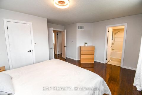 Photo 23 at 30 Aikens Crescent, Holly, Barrie