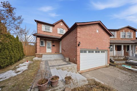Photo 0 at 700 Mountjoy Court, Pinecrest, Oshawa