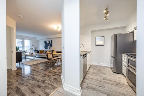 Photo 6 at 313 - 1 Balmoral Avenue, St. Clair, Toronto