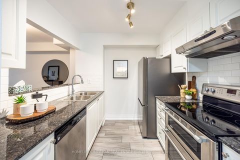 Photo 7 at 313 - 1 Balmoral Avenue, St. Clair, Toronto