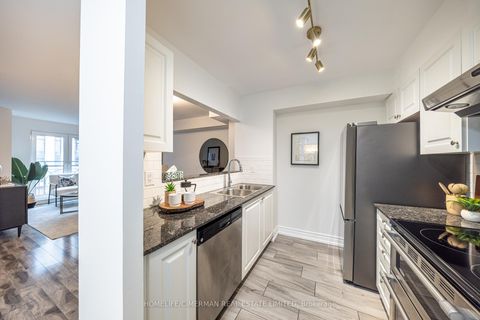 Photo 8 at 313 - 1 Balmoral Avenue, St. Clair, Toronto