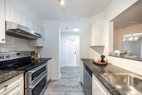 Photo 9 at 313 - 1 Balmoral Avenue, St. Clair, Toronto