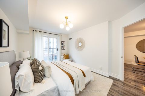 Photo 28 at 313 - 1 Balmoral Avenue, St. Clair, Toronto