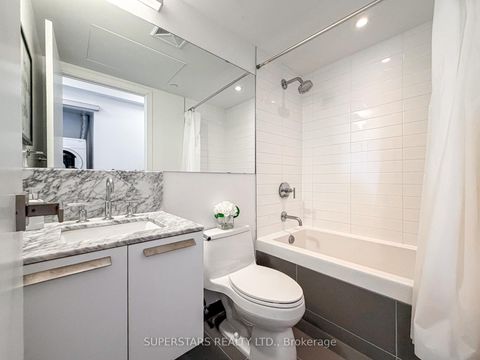 Photo 11 at 1507 - 42 Charles Street E, Yonge Corridor, Toronto