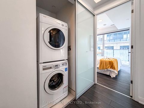 Photo 12 at 1507 - 42 Charles Street E, Yonge Corridor, Toronto