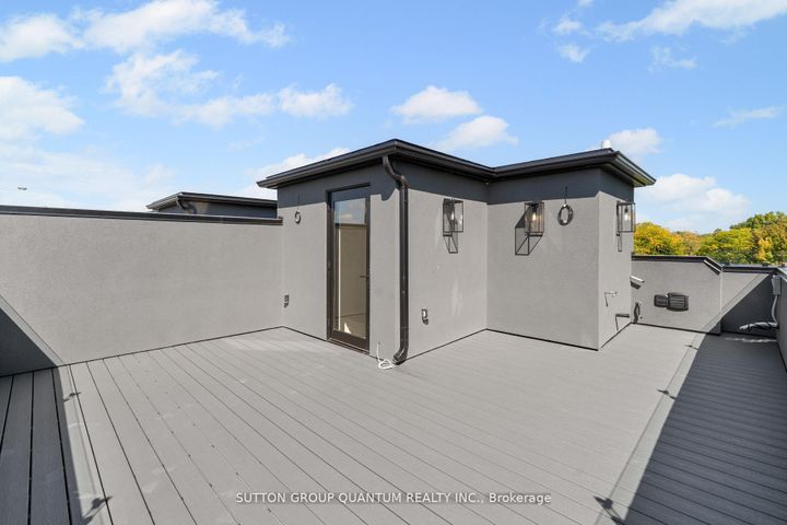 Photo 2 at 78 Trafalgar Road, OO Old Oakville, Oakville