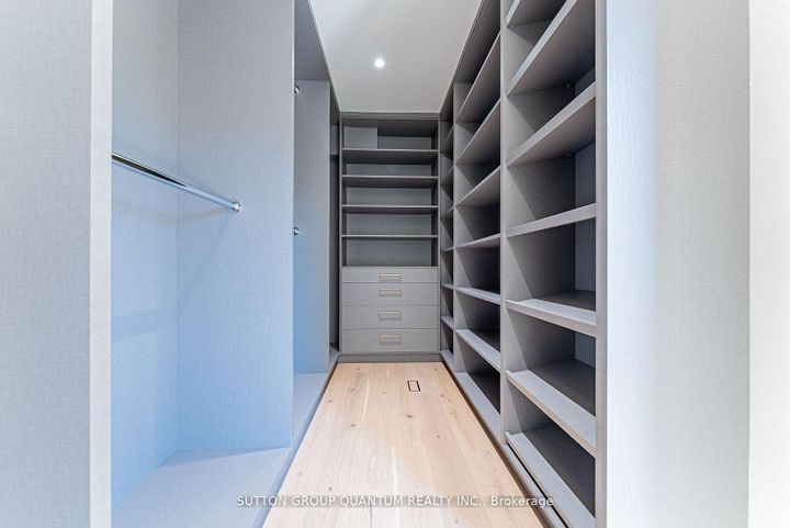 Photo 7 at 78 Trafalgar Road, OO Old Oakville, Oakville