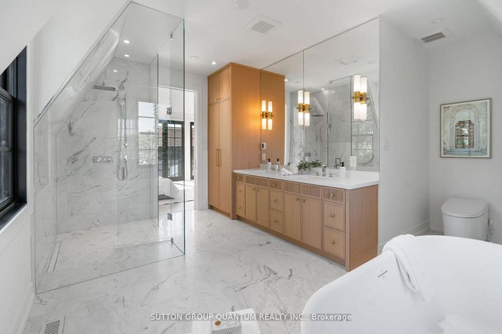 Photo 8 at 78 Trafalgar Road, OO Old Oakville, Oakville